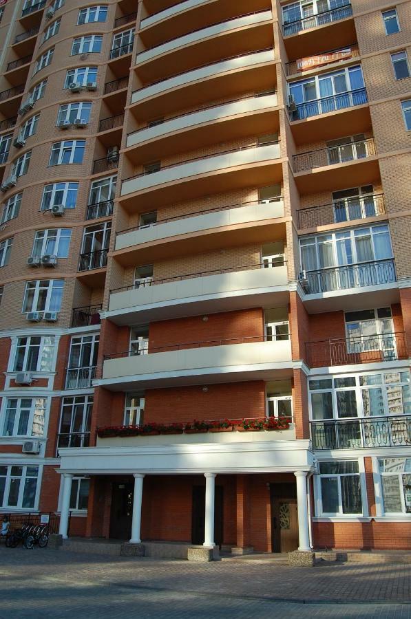 Arcadia 2-Х Комнатные Апартаменты Odessa Exteriör bild